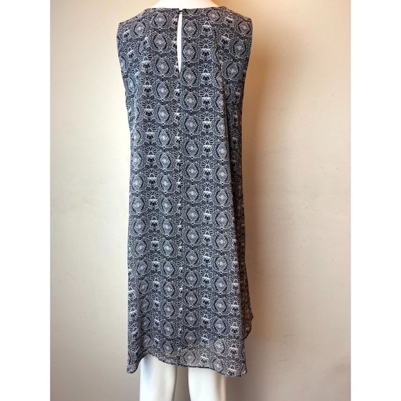 BCBG Womens A-Line Dress Round Neck Geometric Back Keyhole Black White Size M - Picture 3 of 9